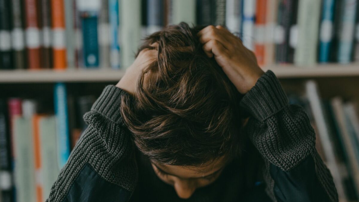 Frecher moderner Jungen Haarschnitt: Die coolsten Styles für kleine Jungs