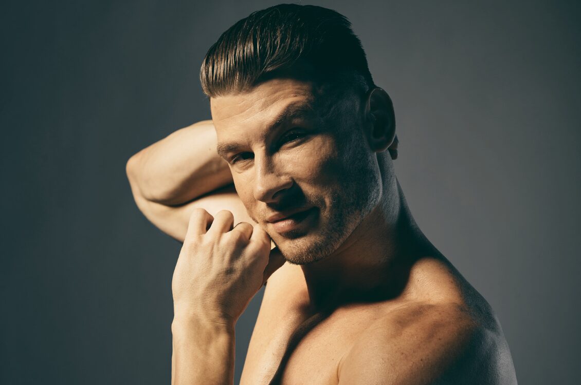 Haare nach hinten bei Männern