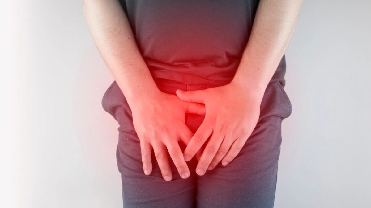 Mit was ist ein Tritt in die Eier zu vergleichen