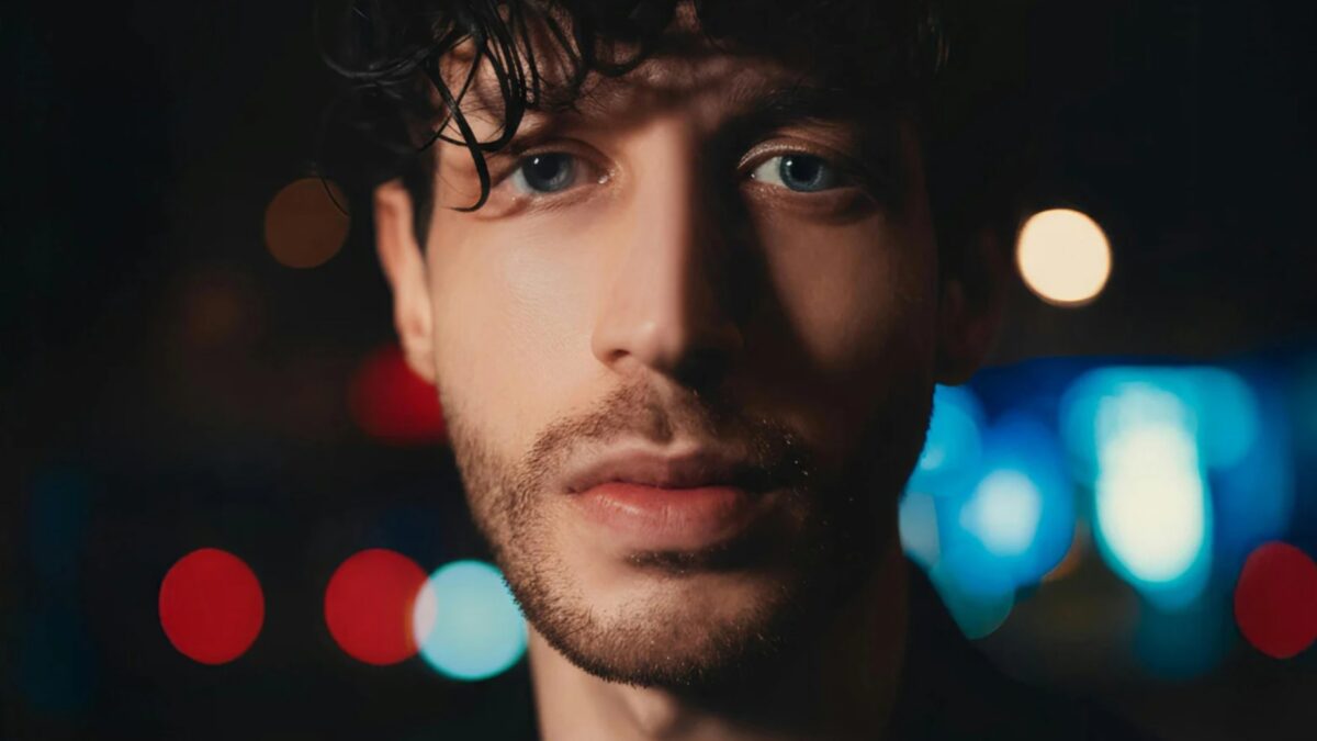 Wie nennt man jemanden der sich immer entschuldigt