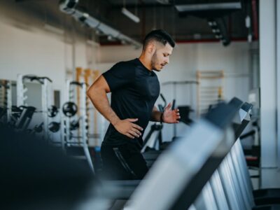 12-3-30 Workout Maximale Effizienz auf dem Laufband ohne einen einzigen Sprint