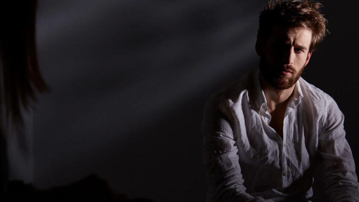 Antidepressiva Entzug ist die Hölle: Warum das Absetzen oft unterschätzt wird und wie man sicher durch die Krise navigiert