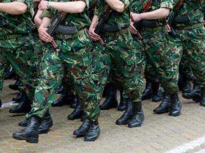 Wie lange dauert die Grundausbildung bei der Bundeswehr Alle Fakten zum Wehrdienst