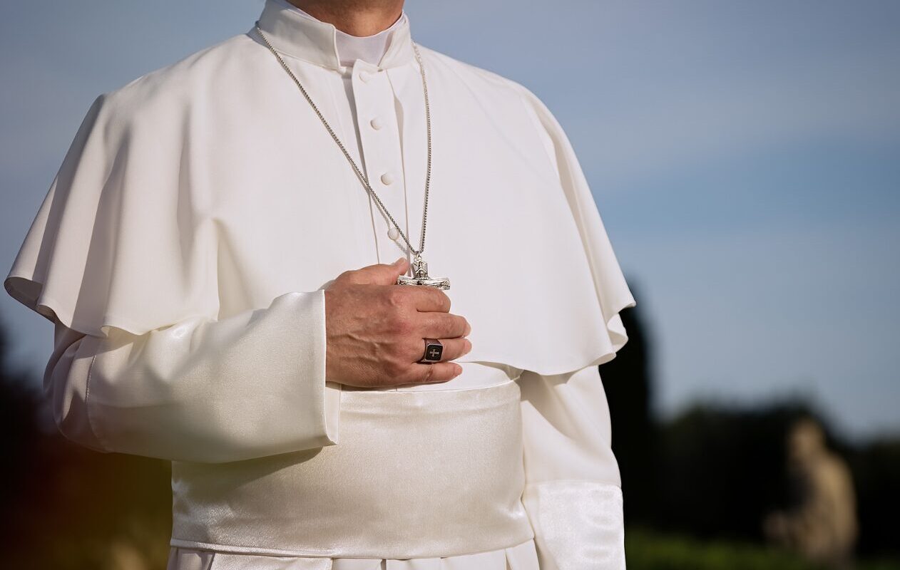 wie viel verdient der papst