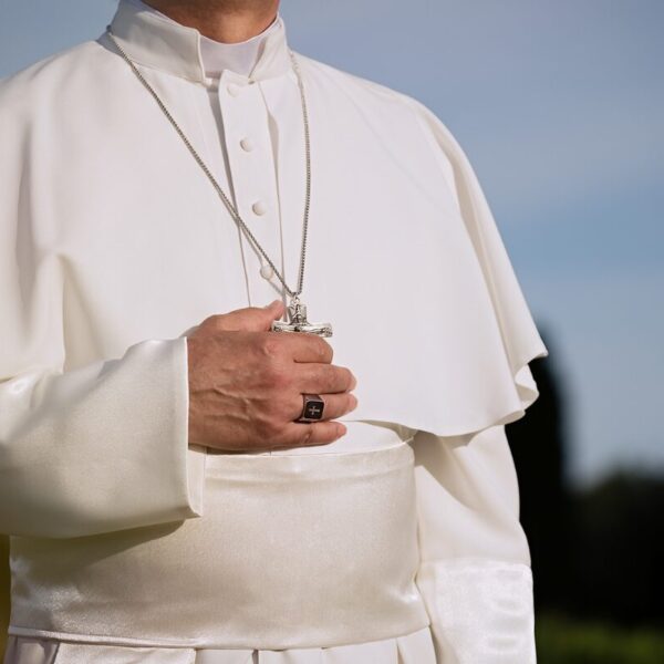 wie viel verdient der papst